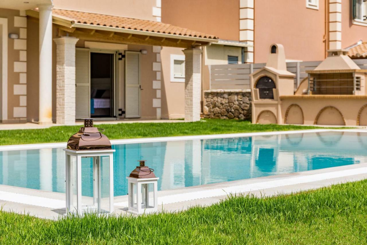Johnnie Villa